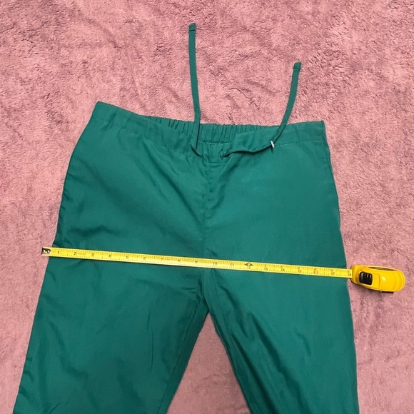 “SET” top and pants Cherokee. New with out tags 🏷️ - Picture 4 of 15